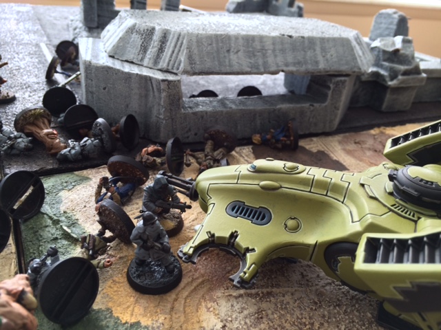 6 Death Toll Chaos Cultists vs Tau Devilfish