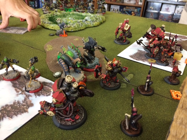 15-protectorate-of-menoth-feora2-vs-cryx-captain-aiakos